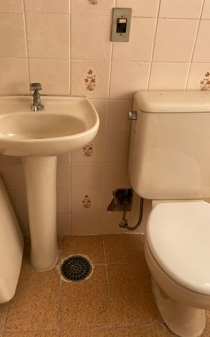 Apartamento para alugar com 60m², 3 quartos e sem vaga Apartamento para alugar com 60m², 3 quartos e sem vagaBanheiro