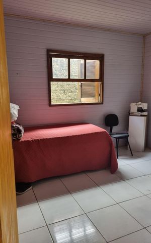 Casa à venda com 60m², 2 quartos e 2 vagas