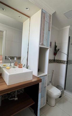 Apartamento à venda com 82m², 2 quartos e 2 vagas Apartamento à venda com 82m², 2 quartos e 2 vagasBanheiro da Suíte