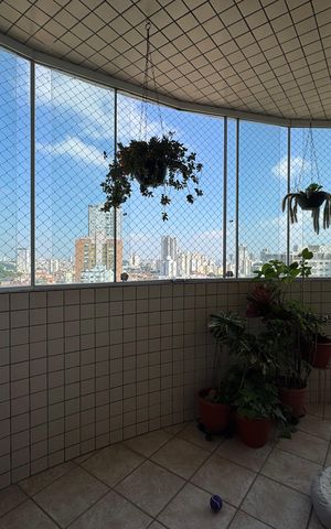 Apartamento à venda com 82m², 2 quartos e 2 vagas Apartamento à venda com 82m², 2 quartos e 2 vagasSacada