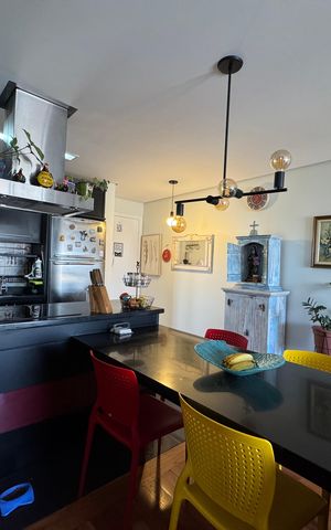 Apartamento à venda com 82m², 2 quartos e 2 vagas Apartamento à venda com 82m², 2 quartos e 2 vagasSala