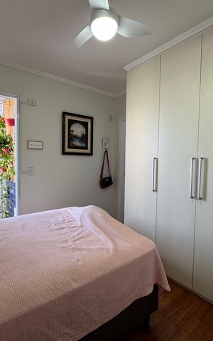 Apartamento à venda com 82m², 2 quartos e 2 vagas Apartamento à venda com 82m², 2 quartos e 2 vagasSuíte
