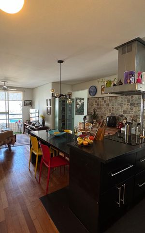 Apartamento à venda com 82m², 2 quartos e 2 vagas Apartamento à venda com 82m², 2 quartos e 2 vagasCozinha