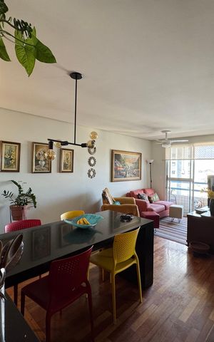 Apartamento à venda com 82m², 2 quartos e 2 vagas Apartamento à venda com 82m², 2 quartos e 2 vagasSala