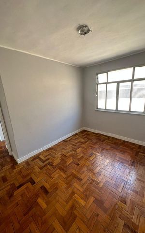 Apartamento à venda com 60m², 3 quartos e 1 vaga Apartamento à venda com 60m², 3 quartos e 1 vagaSala