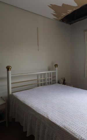 Casa à venda com 274m², 2 quartos e 1 vagaQuarto 2