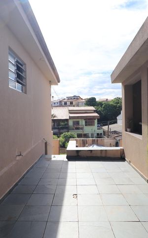 Casa à venda com 274m², 2 quartos e 1 vagaQuintal