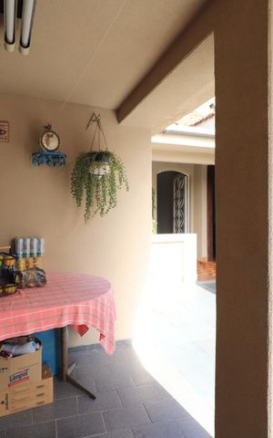 Casa à venda com 274m², 2 quartos e 1 vagaÁrea comum - Churrasqueira