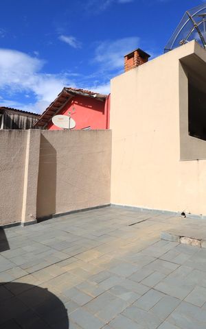 Casa à venda com 274m², 2 quartos e 1 vagaQuintal