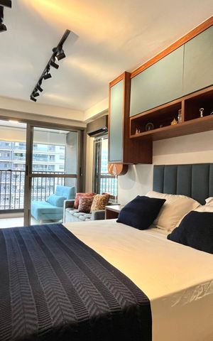 Studio à venda com 28m², 1 quarto e sem vaga Studio à venda com 28m², 1 quarto e sem vagaSala/Quarto