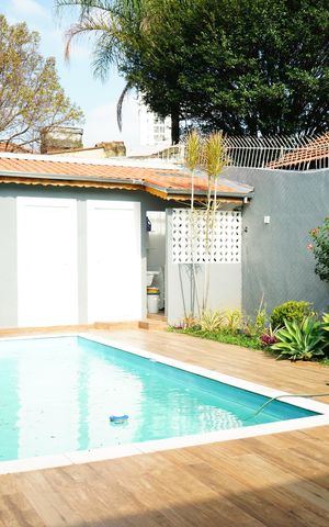 Casa à venda com 226m², 3 quartos e 2 vagasPiscina
