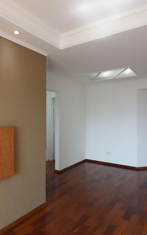 Apartamento à venda com 70m², 2 quartos e 2 vagasSala 