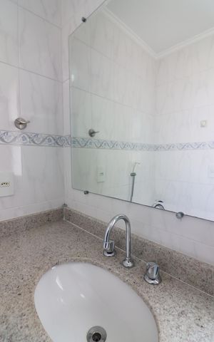 Apartamento à venda com 70m², 2 quartos e 2 vagasBanheiro Social