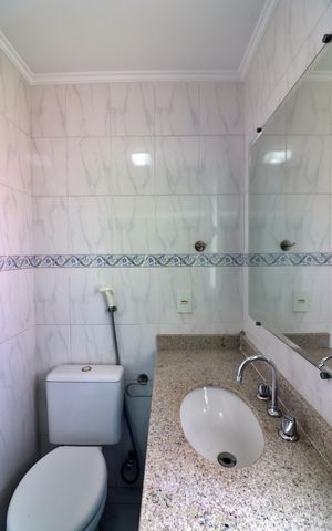 Apartamento à venda com 70m², 2 quartos e 2 vagasBanheiro Social