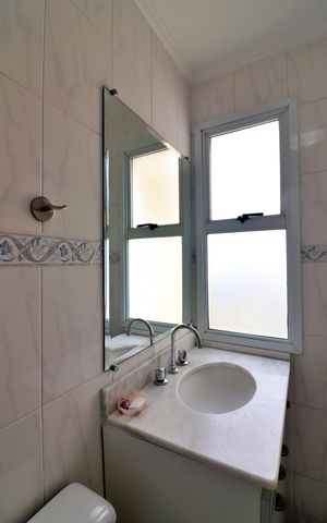 Apartamento à venda com 70m², 2 quartos e 2 vagasBanheiro da Suíte