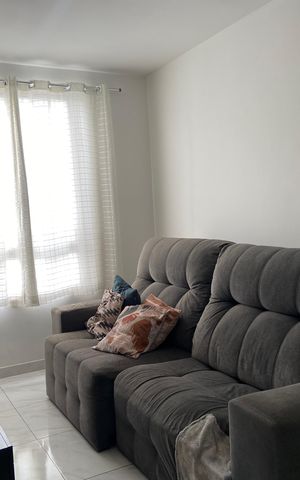 Apartamento à venda com 49m², 2 quartos e 1 vaga Apartamento à venda com 49m², 2 quartos e 1 vagaSala