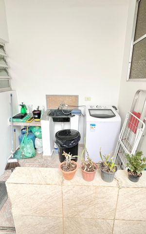 Apartamento à venda com 52m², 1 quarto e sem vagaÁrea de Serviço
