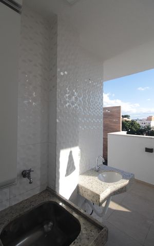 Apartamento para alugar com 90m², 2 quartos e 1 vagaÁrea de Serviço
