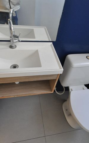 Apartamento para alugar com 55m², 2 quartos e 1 vagaBanheiro