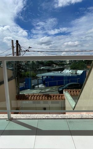 Casa à venda com 145m², 3 quartos e 2 vagas Casa à venda com 145m², 3 quartos e 2 vagasVaranda da Sala