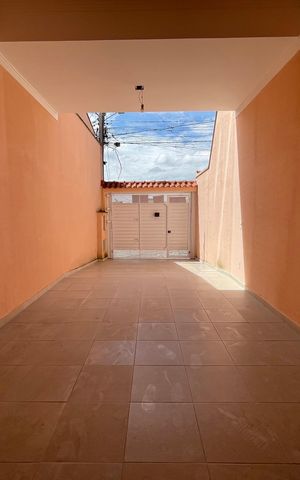 Casa à venda com 145m², 3 quartos e 2 vagas Casa à venda com 145m², 3 quartos e 2 vagasGaragem