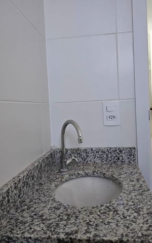 Apartamento à venda com 68m², 3 quartos e 2 vagas Apartamento à venda com 68m², 3 quartos e 2 vagasBanheiro Social