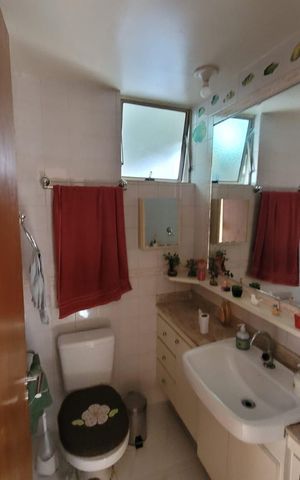 Apartamento à venda com 110m², 3 quartos e 1 vaga Apartamento à venda com 110m², 3 quartos e 1 vagaBanheiro