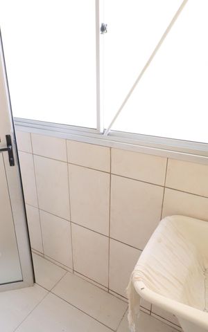 Apartamento para alugar com 62m², 2 quartos e 1 vagaCozinha e Área de Serviço