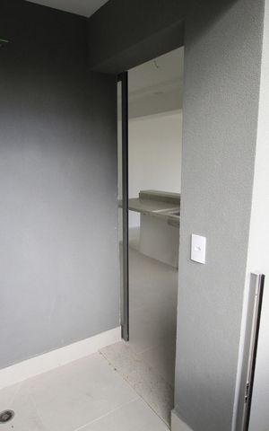 Apartamento à venda com 113m², 2 quartos e 1 vagaÁrea de Serviço