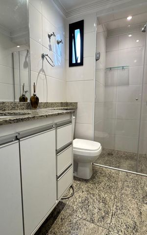 Apartamento à venda com 132m², 3 quartos e 3 vagasBnaheiro 3