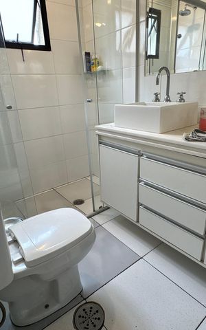 Apartamento à venda com 132m², 3 quartos e 3 vagasBnaheiro suite master 