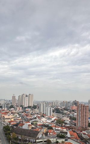Apartamento à venda com 69m², 2 quartos e 2 vagas Apartamento à venda com 69m², 2 quartos e 2 vagasVista da Sacada