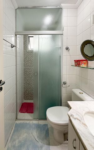 Apartamento à venda com 69m², 2 quartos e 2 vagas Apartamento à venda com 69m², 2 quartos e 2 vagasBanheiro Social
