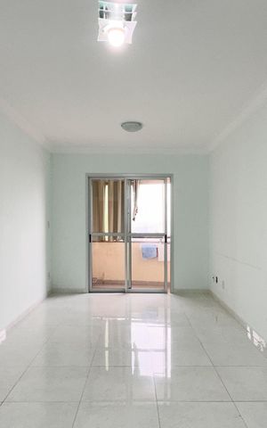 Apartamento à venda com 69m², 2 quartos e 2 vagas Apartamento à venda com 69m², 2 quartos e 2 vagasSala