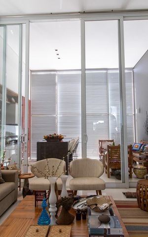 Casa de condomínio à venda com 278m², 3 quartos e 4 vagas