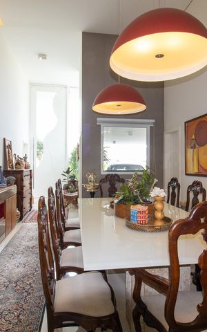 Casa de condomínio à venda com 278m², 3 quartos e 4 vagas