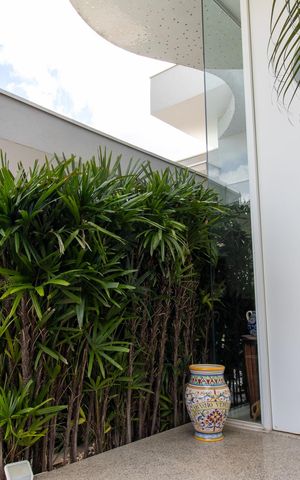 Casa de condomínio à venda com 278m², 3 quartos e 4 vagas