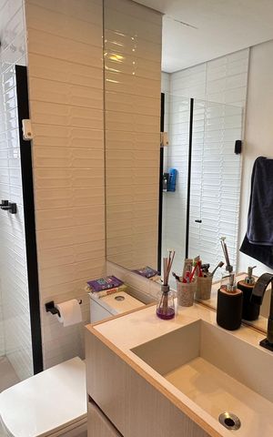Apartamento à venda com 81m², 3 quartos e 1 vaga Apartamento à venda com 81m², 3 quartos e 1 vagaBanheiro social