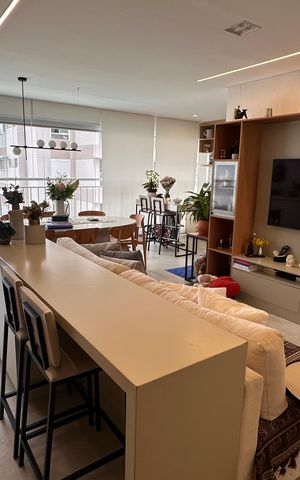 Apartamento à venda com 81m², 3 quartos e 1 vaga Apartamento à venda com 81m², 3 quartos e 1 vagaSala/cozinha
