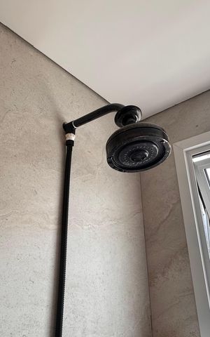 Apartamento à venda com 81m², 3 quartos e 1 vaga Apartamento à venda com 81m², 3 quartos e 1 vagaBanheiro Suíte