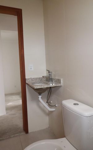 Apartamento à venda com 54m², 2 quartos e 1 vagaBanheiro Social