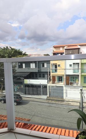 Casa à venda com 142m², 3 quartos e 2 vagasVaranda Quarto 1 suíte