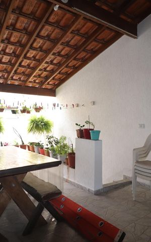 Casa à venda com 142m², 3 quartos e 2 vagasEspaço Gourmet