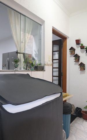 Casa à venda com 142m², 3 quartos e 2 vagasÁrea de Serviço