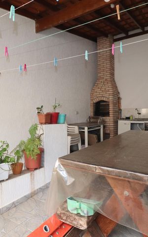 Casa à venda com 142m², 3 quartos e 2 vagasEspaço Gourmet