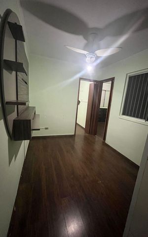 Apartamento à venda com 45m², 2 quartos e 1 vaga Apartamento à venda com 45m², 2 quartos e 1 vagaSala