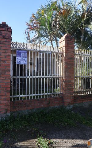 Casa para alugar com 70m², 2 quartos e 1 vagaFachada/Placa