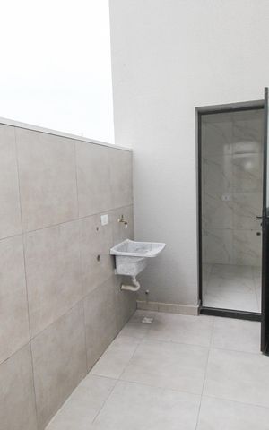 Apartamento à venda com 47m², 2 quartos e 1 vaga Apartamento à venda com 47m², 2 quartos e 1 vagaÁrea de Serviço