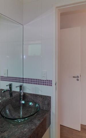 Casa à venda com 120m², 2 quartos e 2 vagas Casa à venda com 120m², 2 quartos e 2 vagasBanheiro da Suíte 2