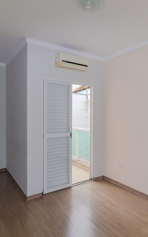 Casa à venda com 120m², 2 quartos e 2 vagas Casa à venda com 120m², 2 quartos e 2 vagasSuíte 2